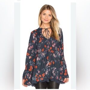 NWOT Free People Pebble Creek Floral Tunic in Navy and Red
